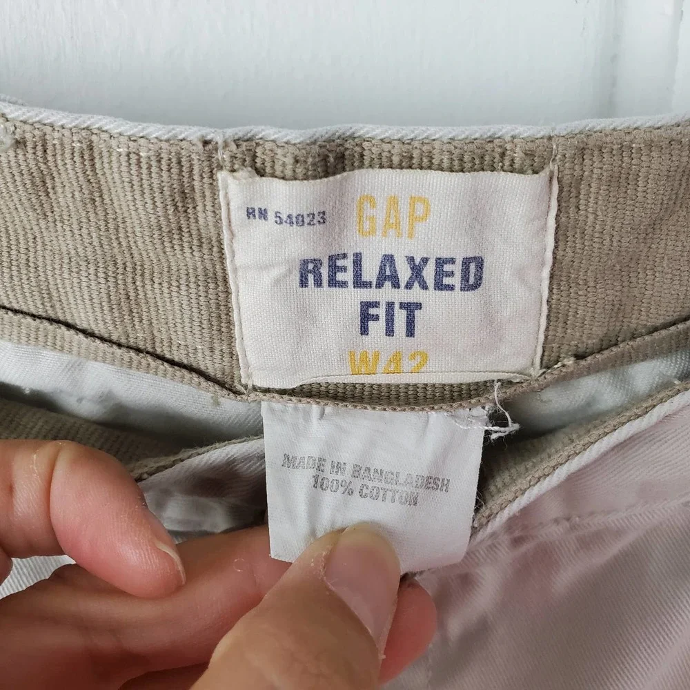 Gap Relaxed Fit Men's Khaki Shorts W42 - Picture 3 of 9